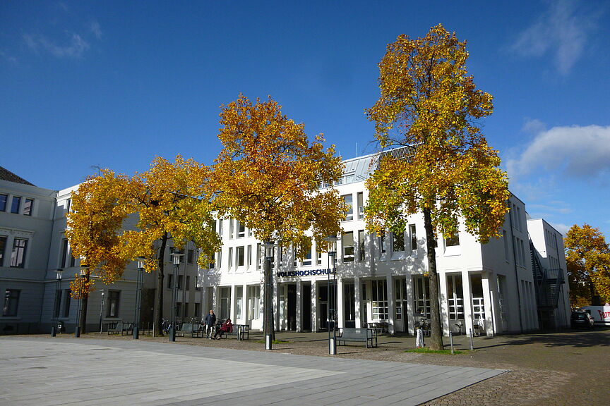 Rathaus KR im Herbst Rathaus Krefeld im Herbst